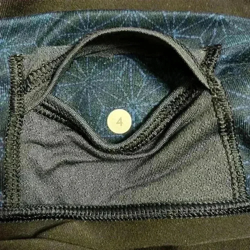 Mid rise Lululemon legging